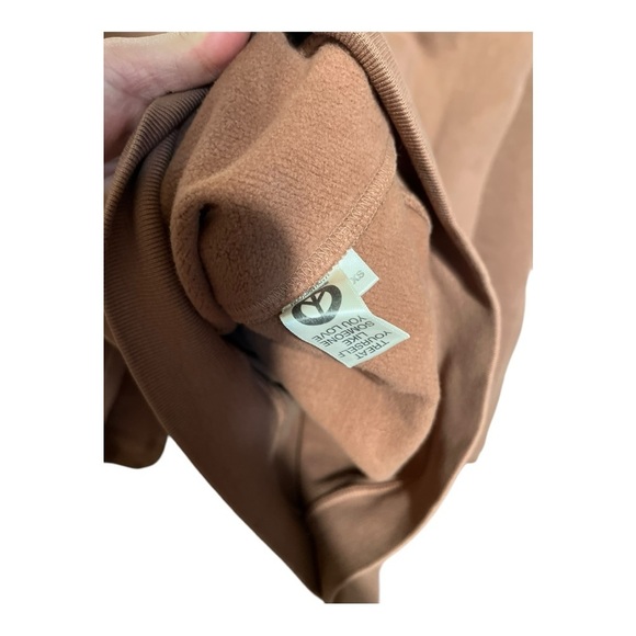 Madhappy Recycle Earth Day Fleece Crewneck Sweatshirt XS NWT Chocolate Brown - Picture 7 of 8